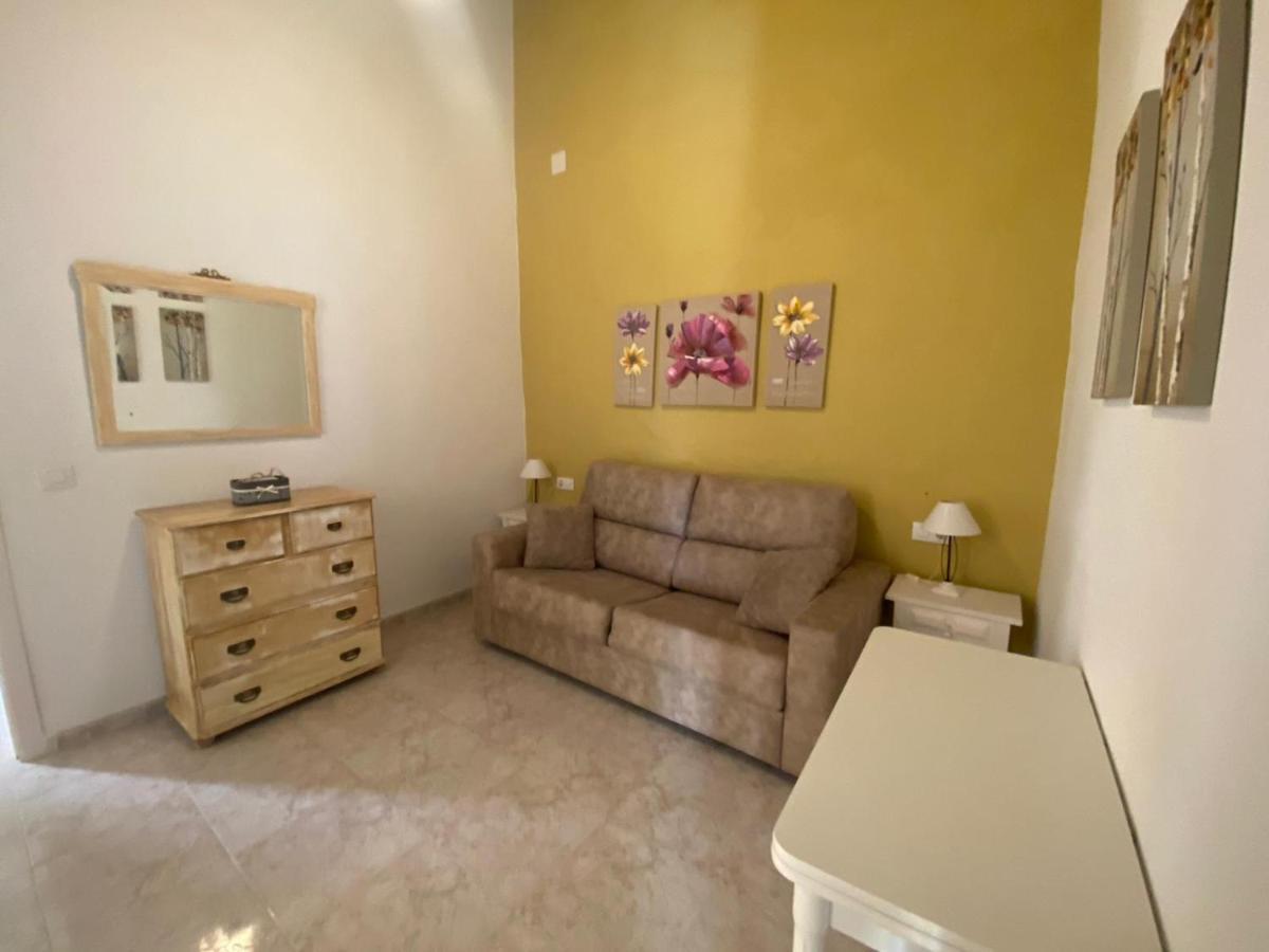 Apartamentos El Arco Кониль-де-ла-Фронтера Экстерьер фото