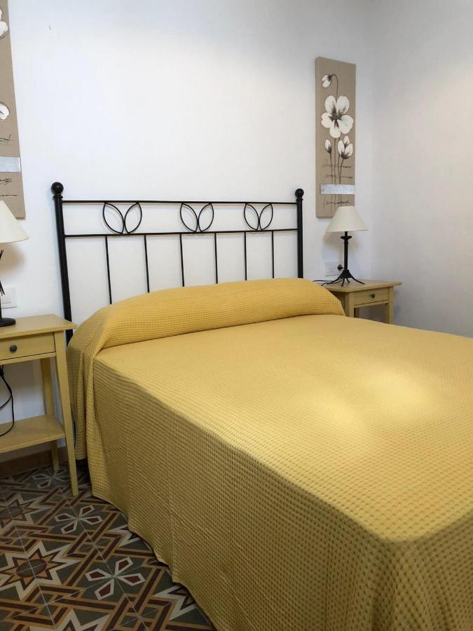 Apartamentos El Arco Кониль-де-ла-Фронтера Экстерьер фото