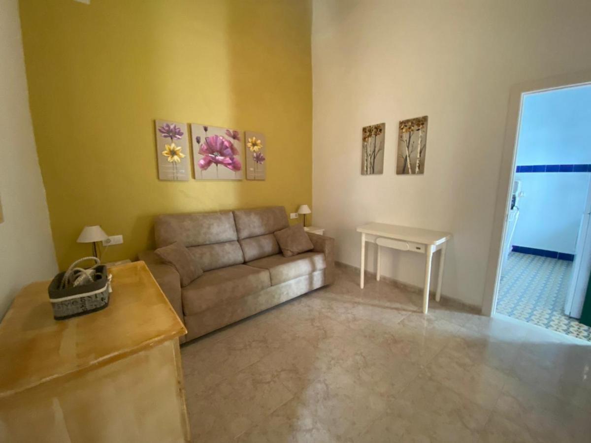 Apartamentos El Arco Кониль-де-ла-Фронтера Экстерьер фото