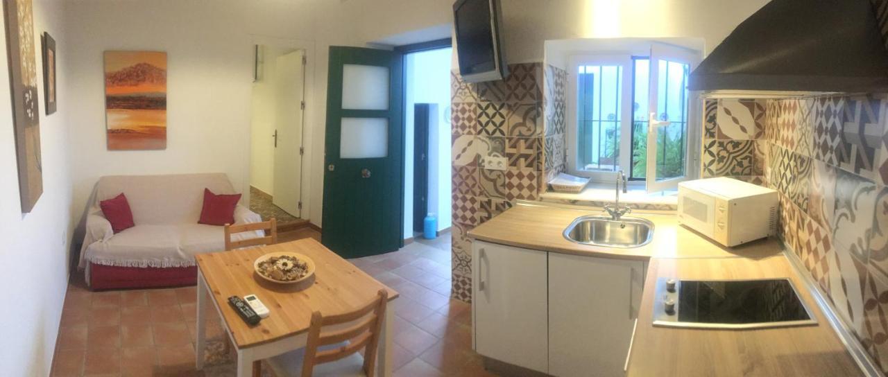 Apartamentos El Arco Кониль-де-ла-Фронтера Экстерьер фото